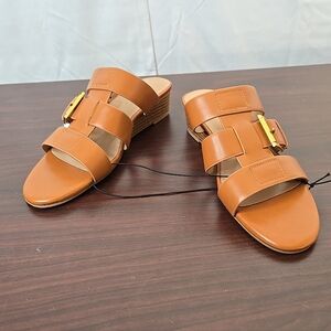 Size 6 Ladies Aerosole Wedge Sandals